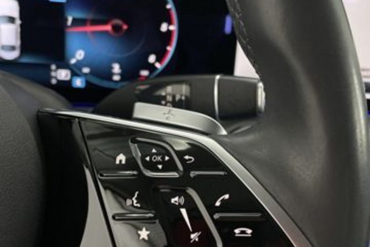 Mercedes-Benz E 220 E 220 d 4M Avantgarde MULTIBEAM+MEMORY+DISTRONIC