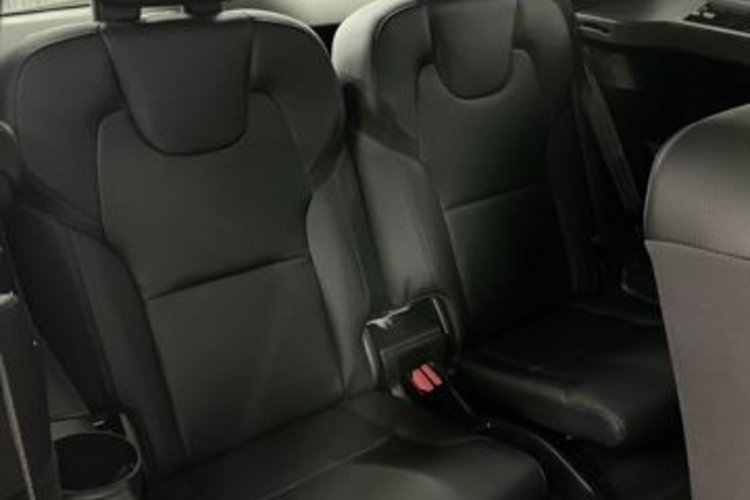 Volvo XC90 XC90 B5 D INSCRIPTION AWD 7SITZ+PANO+AHK+STANDH+