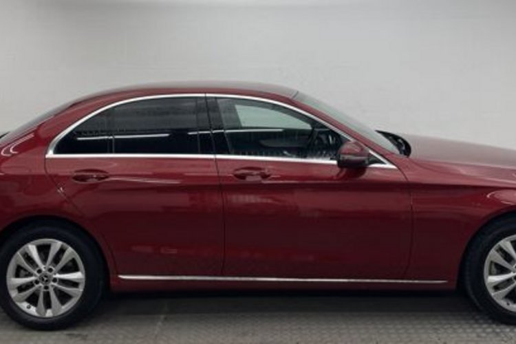 Mercedes-Benz C 300 C 300 Avantgarde MULTIBEAM+KAMERA+NAVI+CARPLAY+