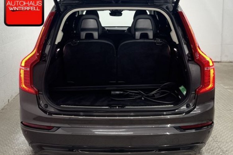 Volvo XC90 XC90 T8 PLUS DARK RECH AWD 7SITZ+PANO+AHK+STANDH