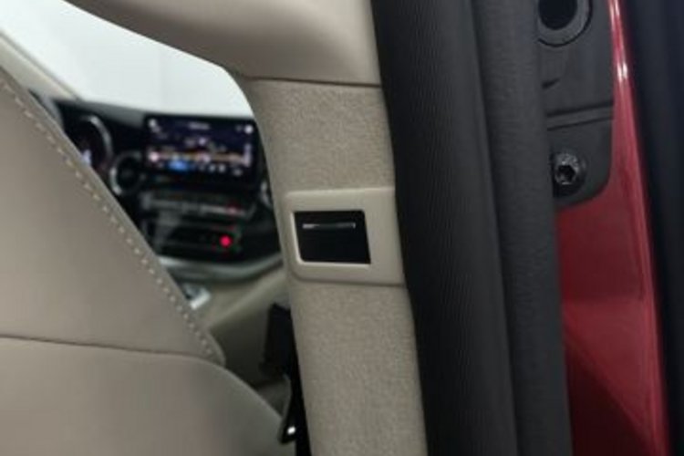 Mercedes-Benz V 300 V 300 d 4M LANG AMG NIGHT 7SITZ+PANO+AHK+STANDH+