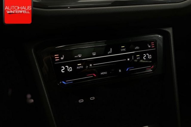 Volkswagen Tiguan Tiguan 2.0 TDI 4M R-LINE BLACK PANO+AHK+STANDH+