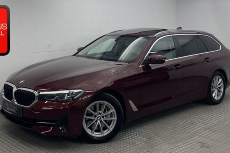 BMW 530 530 d xDrive Touring INDIVIDUAL+PANO+AHK+MEMO+