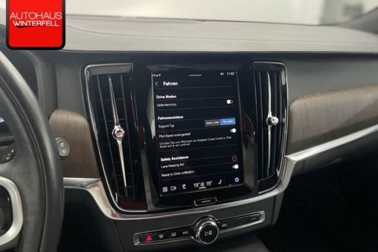 Volvo V90 Cross Country V90 Cross Country B4 D AWD AHK+H/K+MEMO+ACC+LKA+