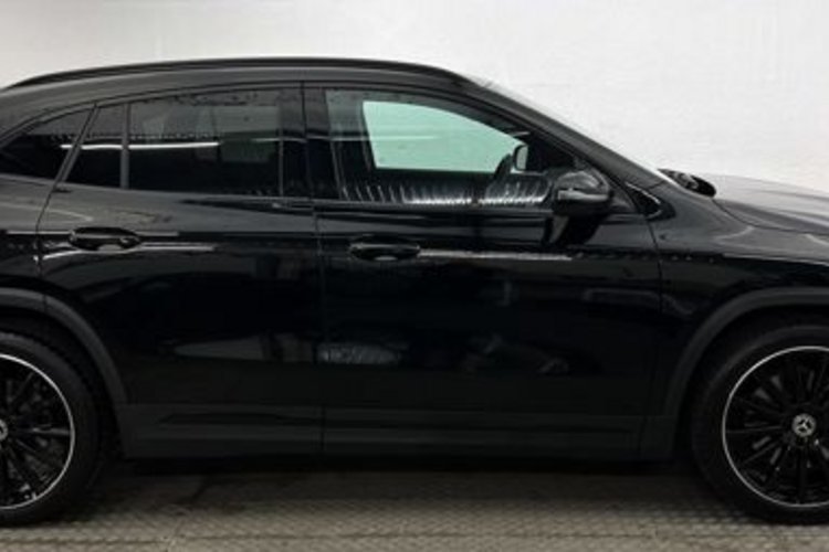 Mercedes-Benz GLA 250 GLA 250 AMG NIGHT HUD+360+MEMORY+STANDHEIZUNG+