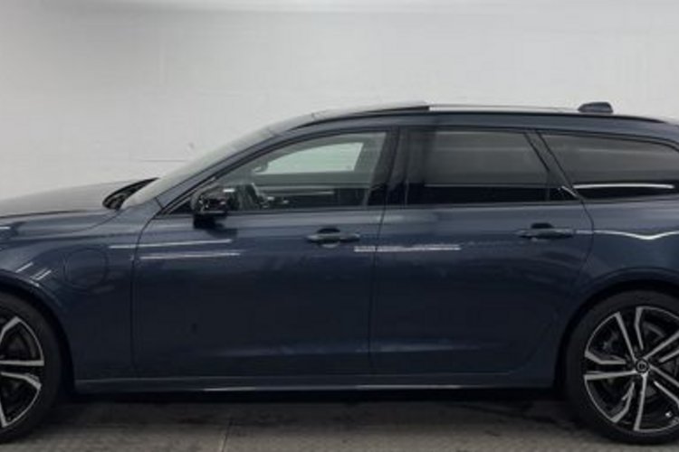 Volvo V90 V90 T8 R-DESIGN RECH AWD PANO+AHK+B&amp;W+STANDHZG+