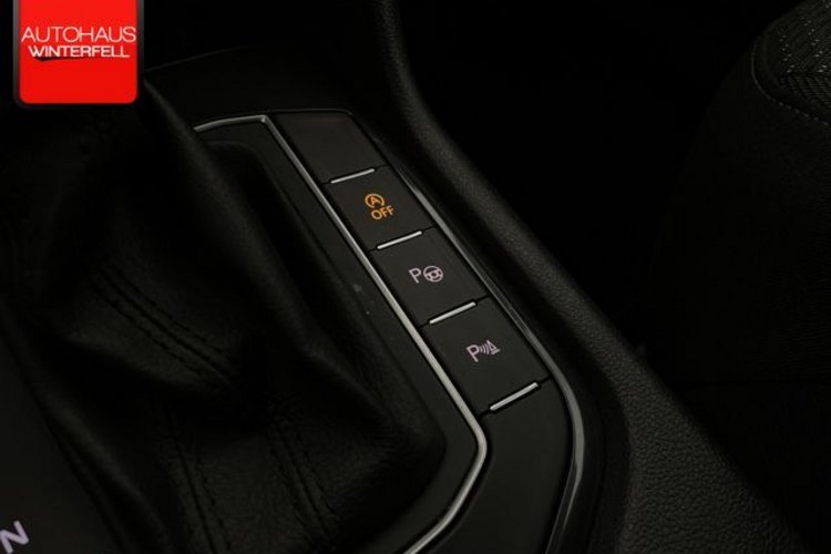 Volkswagen Tiguan Allspace Tiguan Allspace 2.0 TDI R-Line 7SITZ+KAMERA+ACC+