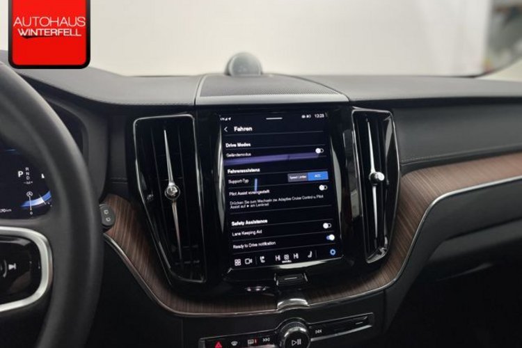 Volvo XC60 XC60 B4 D AWD Ultimate Bright PANO+AHK+B&amp;W+LUFT+