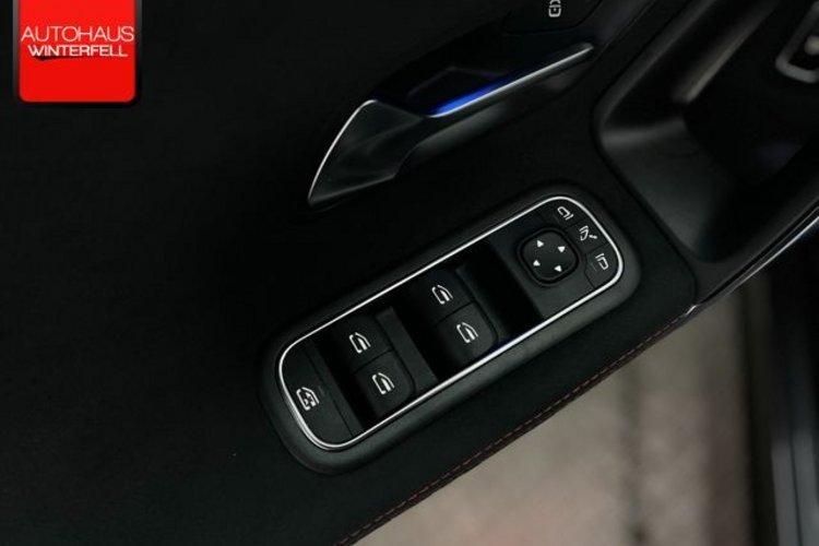 Mercedes-Benz A 200 A 200 d Limousine AMG NIGHT PANO+MEMO+KEYLESS+