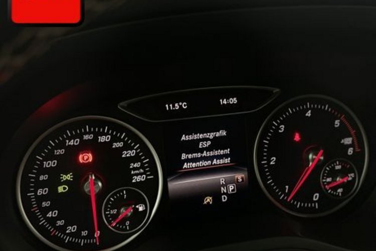 Mercedes-Benz B 180 B 180 d 7G-DCT URBAN AHK+NAVI+KLIMA+SITZHEIZUNG+