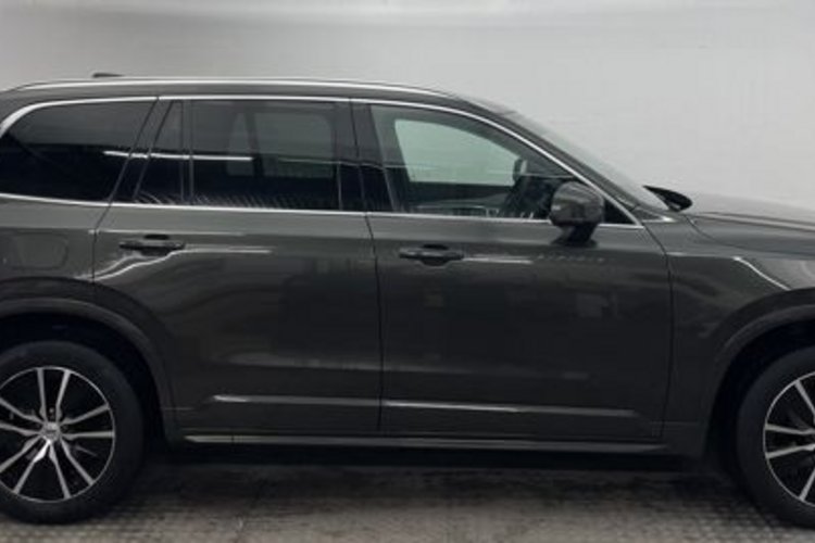 Volvo XC90 XC90 B5 D AWD PRO 7SITZER+KAMERA+KEYLESS+CARPLAY