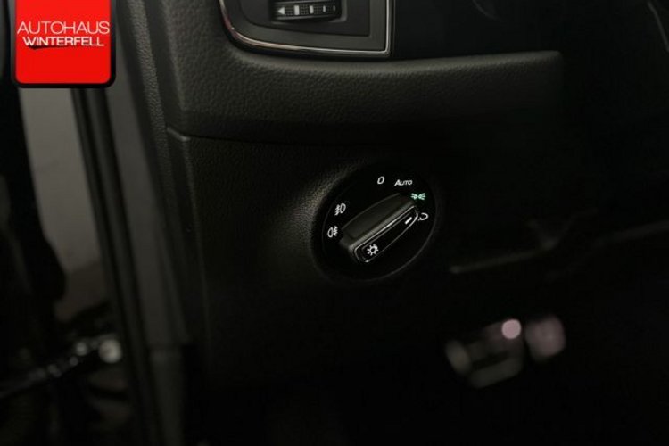 Skoda Kodiaq Kodiaq 2.0 TDI DSG L&amp;K 7SITZ+PANO+AHK+STANDHZG+