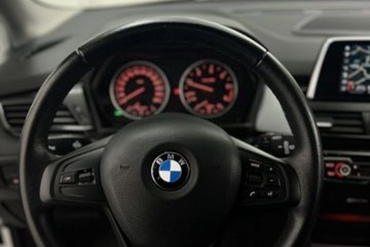 BMW 218 Active Tourer 218 Active Tourer d KAMERA+AHK+LED+NAVI+
