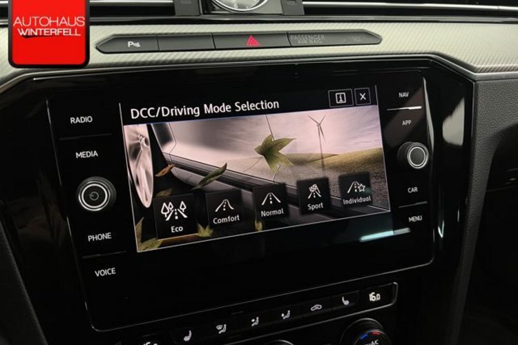 Volkswagen Passat Variant Passat Variant 2.0 TSI R-Line KAMERA+KEYLESS+ACC