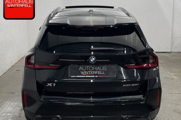 BMW X1 X1 xDrive 23 i M SPORT PANO+H/K+MEMO+MASSAGE+ACC