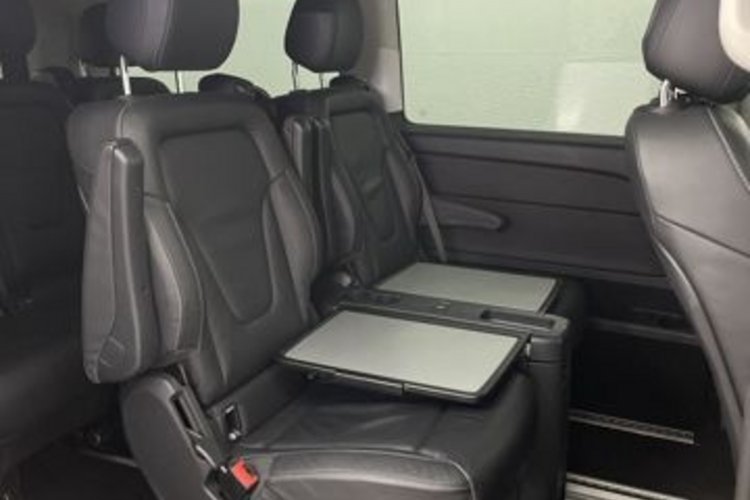 Mercedes-Benz V 220 V 220 d LANG 4M DESIGN 7SITZ+AHK+LUGANO+KAMERA+