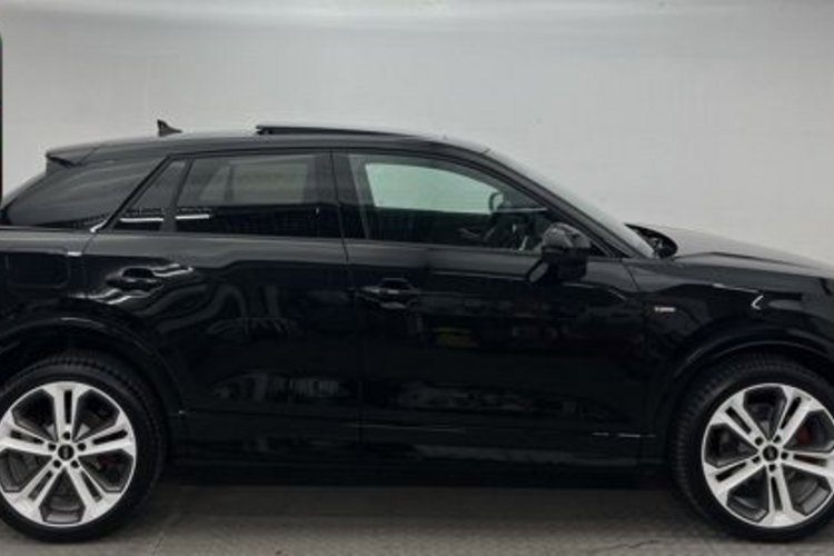 Audi Q2 Q2 40 TFSI qu S line PANO+AHK+SONOS+KAMERA+ACC+