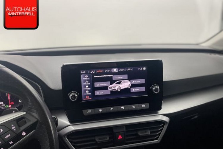 Seat Leon Leon Sportstourer 1.5 eTSI FR STANDHZG+AHK+ACC+