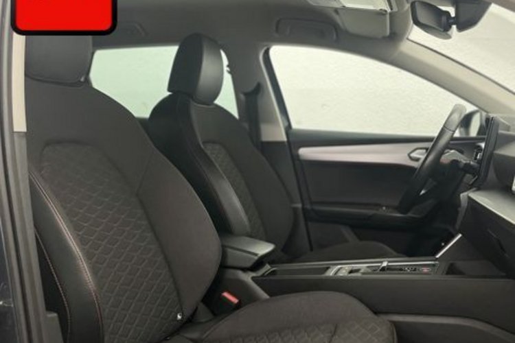 Seat Leon Leon Sportstourer 1.5 eTSI FR STANDHZG+AHK+ACC+