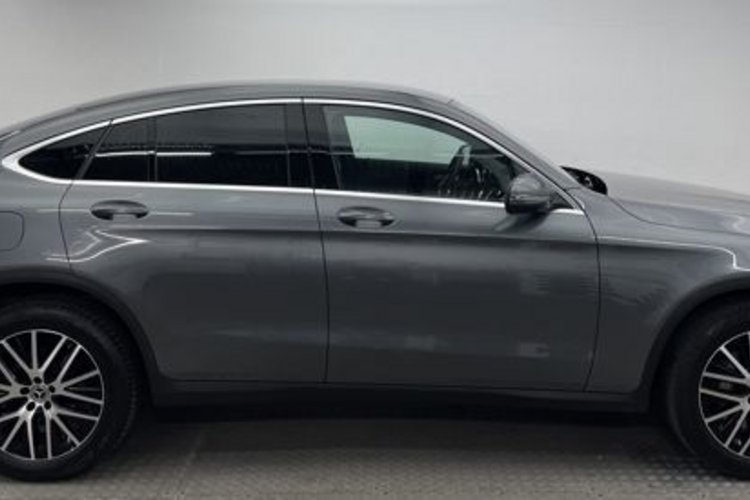 Mercedes-Benz GLC 300 GLC 300 d 4M COUPE AHK+HUD+360+DISTRONIC+LED+