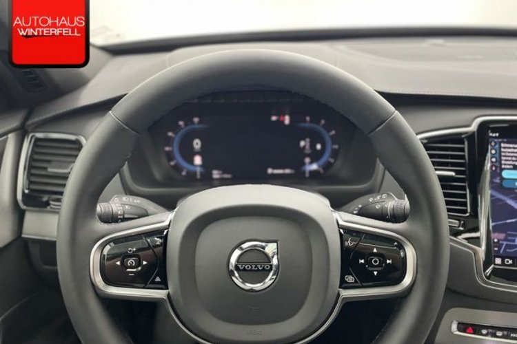 Volvo XC90 XC90 B5 D PLUS DARK AWD 7SITZ+PANO+AHK+360+MEMO+