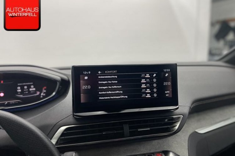 Peugeot 3008 3008 PureTech 130 EAT8 GT BLACK PANO+360+ACC+LED