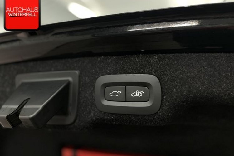 Volvo S90 S90 T8 ULTIMATE DARK RECH AWD GSD+B&amp;W+LUFT+MEMO+