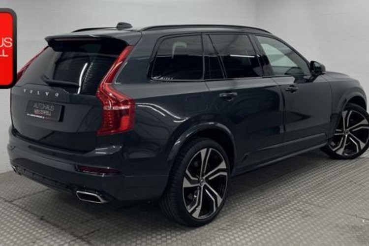 Volvo XC90 XC90 B5 AWD R-DESIGN 7SITZ+PANO+AHK+22Z+360+MEMO