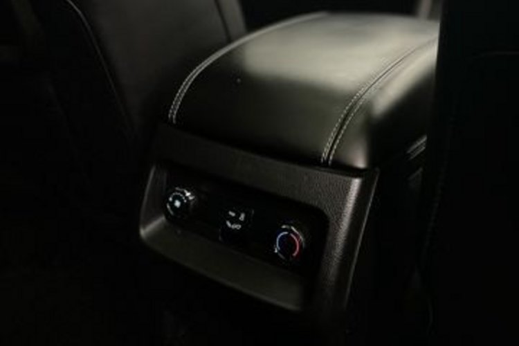 Ford Galaxy Galaxy 2.0 EcoBlue VIGNALE AWD 7SITZ+PANO+AHK+