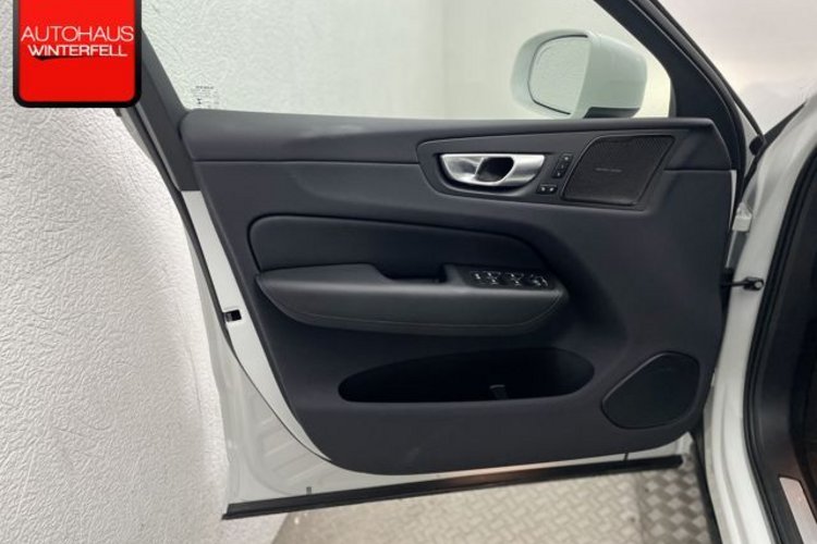 Volvo XC60 XC60 T8 ULTIMATE BRIGHT RECH AWD PANO+AHK+STANDH