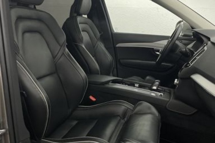 Volvo XC90 XC90 B5 B AWD PANO+AHK+LUFT+360+HUD+H/K+MEMORY+