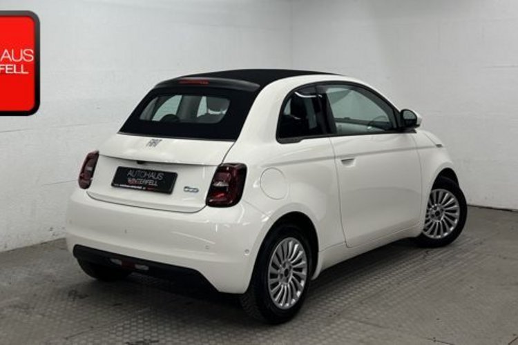 Fiat 500e 500e Cabrio KAMERA+KEYLESS+SITZHEIZUNG+CARPLAY+