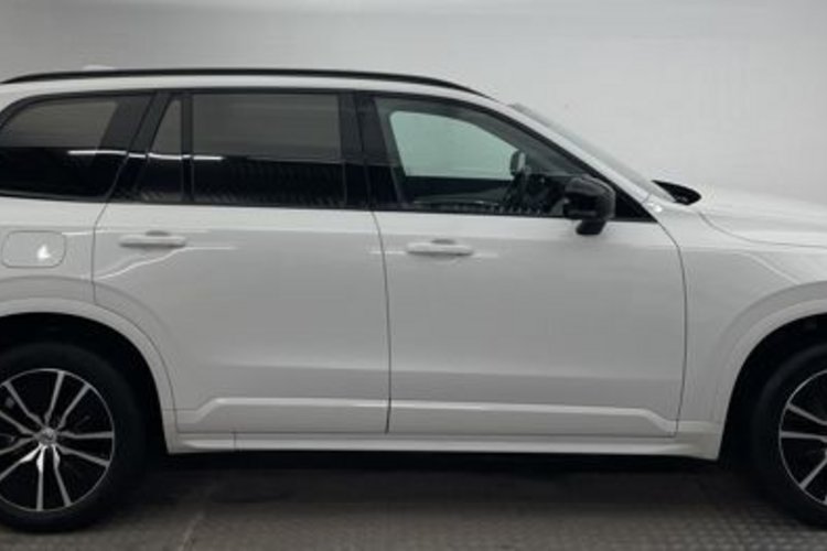 Volvo XC90 XC90 T8 AWD Rech. R-Design 7SITZ+PANO+HUD+KAMERA