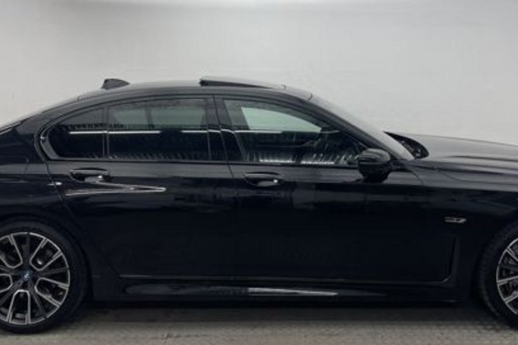BMW 745 745 e M SPORT GSD+LASER+MASSAGE+SITZKLIMA+360+