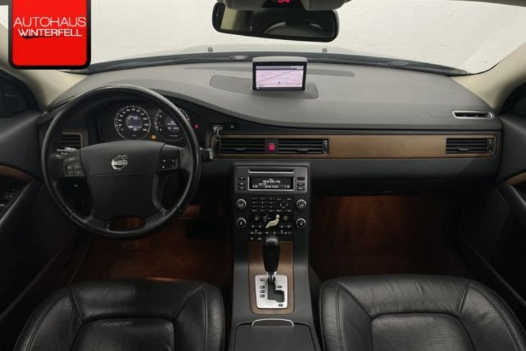 Volvo V70 V70 3.2 GEARTRONIC SUMMUM SITZKLIMA+MEMORY+XENON