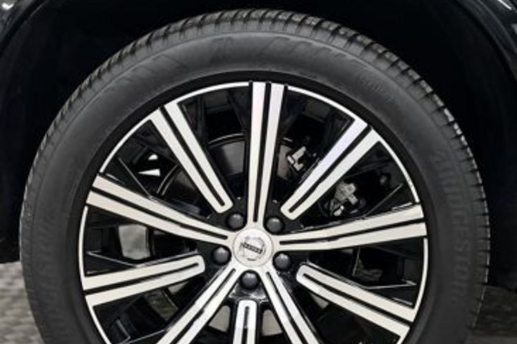 Volvo XC90 XC90 B5 D AWD Plus Dark 7SITZ+PANO+AHK+MEMORY+