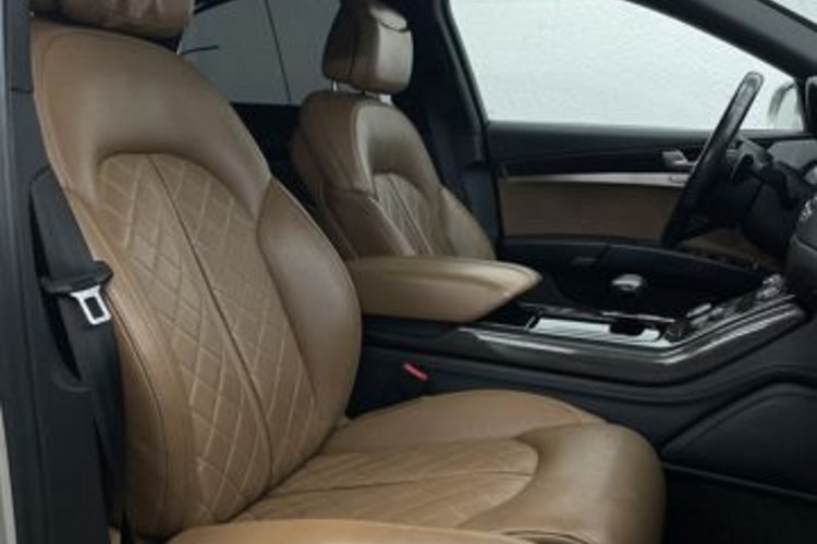 Audi S8 S8 4.0 TFSI Qu CARBON ESD+AHK+HUD+BOSE+MATRIX+