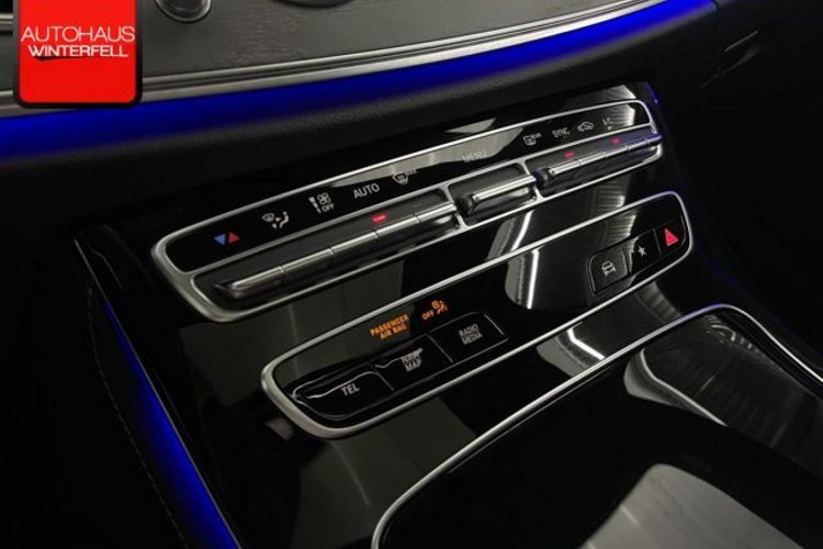 Mercedes-Benz E 220 E 220 d Avantgarde NIGHT ESD+KAMERA+AMBIENTE+LED