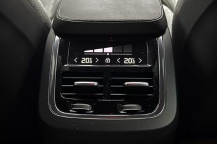 Volvo XC90 XC90 T8 AWD Inscription Edition 7SITZ+22Z+360+