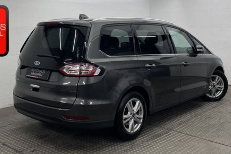 Ford Galaxy Galaxy 2.0 Titanium AWD 7SITZ+AHK+STANDHEIZUNG+