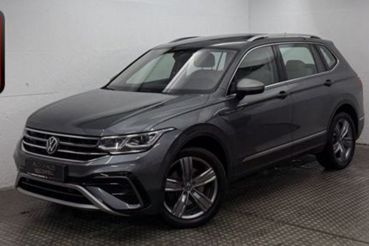 Volkswagen Tiguan Allspace Tiguan Allspace 2.0 TSI Elegance 4M 7SITZ+PANO+