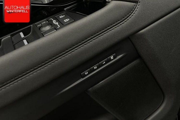 Land Rover Range Rover Evoque Range Rover Evoque P250 R-DYNAMIC SE AWD PANO+AH