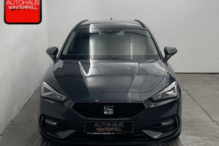 Seat Leon Leon Sportstourer 1.5 eTSI FR STANDHZG+AHK+ACC+