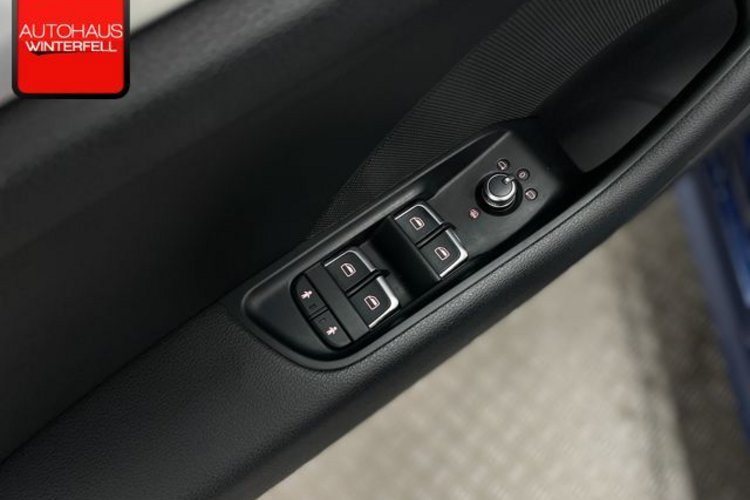 Audi A3 A3 Sportback 1.6 TDI S line ROTOR+KEYLESS+ACC+