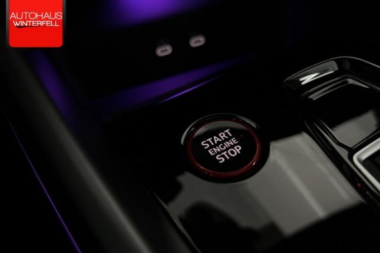 Audi S3 S3 Sportback 2.0 TFSI qu PANO+AKRAPOVIC+MATRIX+