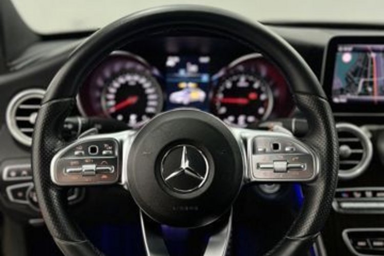 Mercedes-Benz C 220 C 220 d AMG LINE KAMERA+MULTIBEAM+KEYLESS+DISTRO
