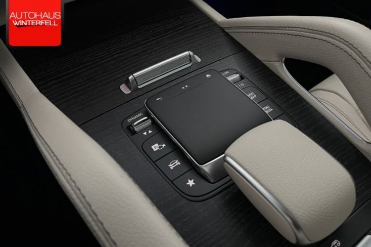 Mercedes-Benz GLE 400 GLE 400 d 4M AMG PANO+AHK+360+AIRMATIC+MEMO+BURM