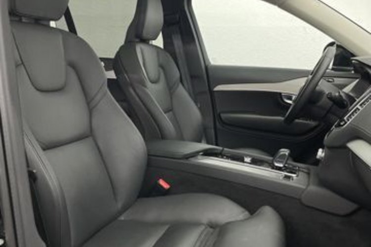 Volvo XC90 XC90 B5 D AWD Plus Bright 7SITZ+PANO+360+STANDH+