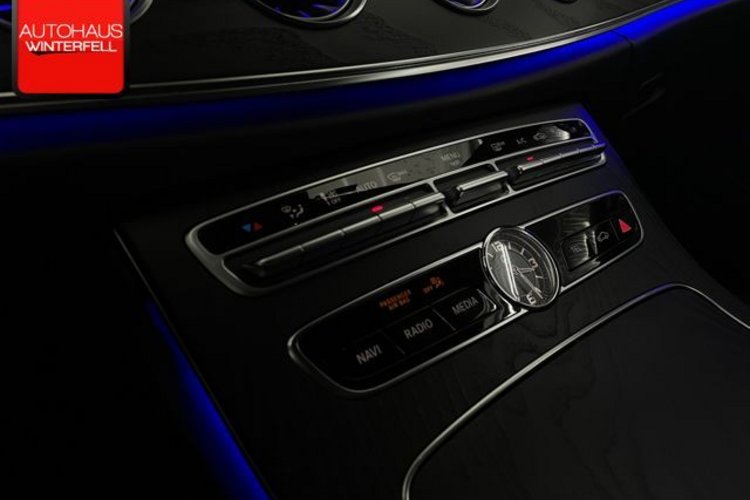 Mercedes-Benz E 350 E 350 Coupe DESIGNO AMG-LENKRAD+MEMO+HUD+KEYLESS