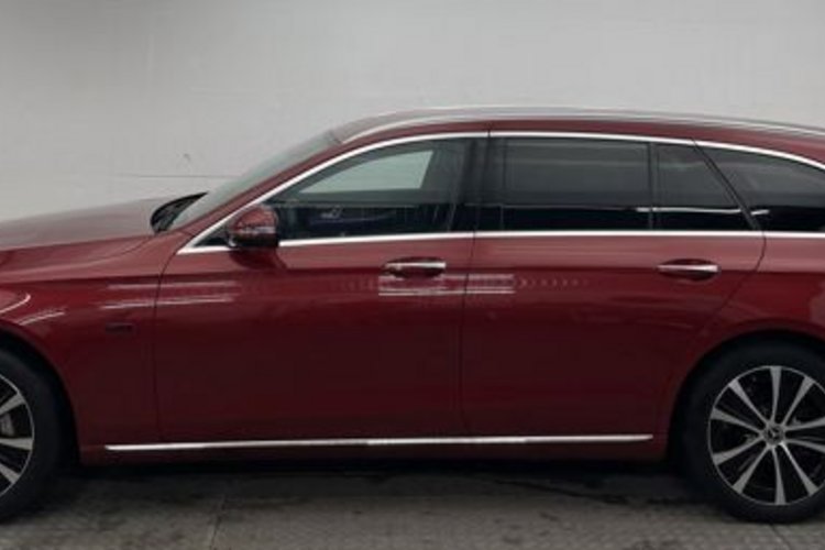 Mercedes-Benz E 300 E 300 de T 4M Exclusive AHK+MEMO+360+HUD+SOFT+